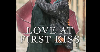 ﻿Sinopsis Film Are You (Love at Fist Kiss) (2023): Jatuh Cinta Sejak Ciuman Pertama