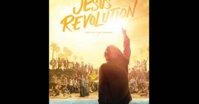 ﻿Sinopsis Film Jesus Revolution (2023): Para Pemuda Mencari Kebenaran