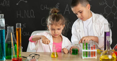 Inilah 6 Tips Mengenalkan Sains Kepada Anak