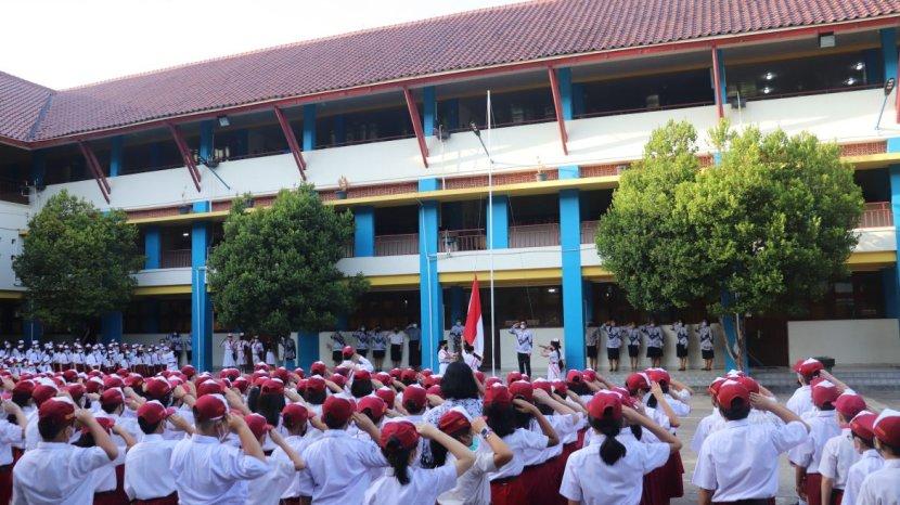 10 Lagu Perpisahan Kelas 6 Menyentuh Hati, Mudah Dihapal!