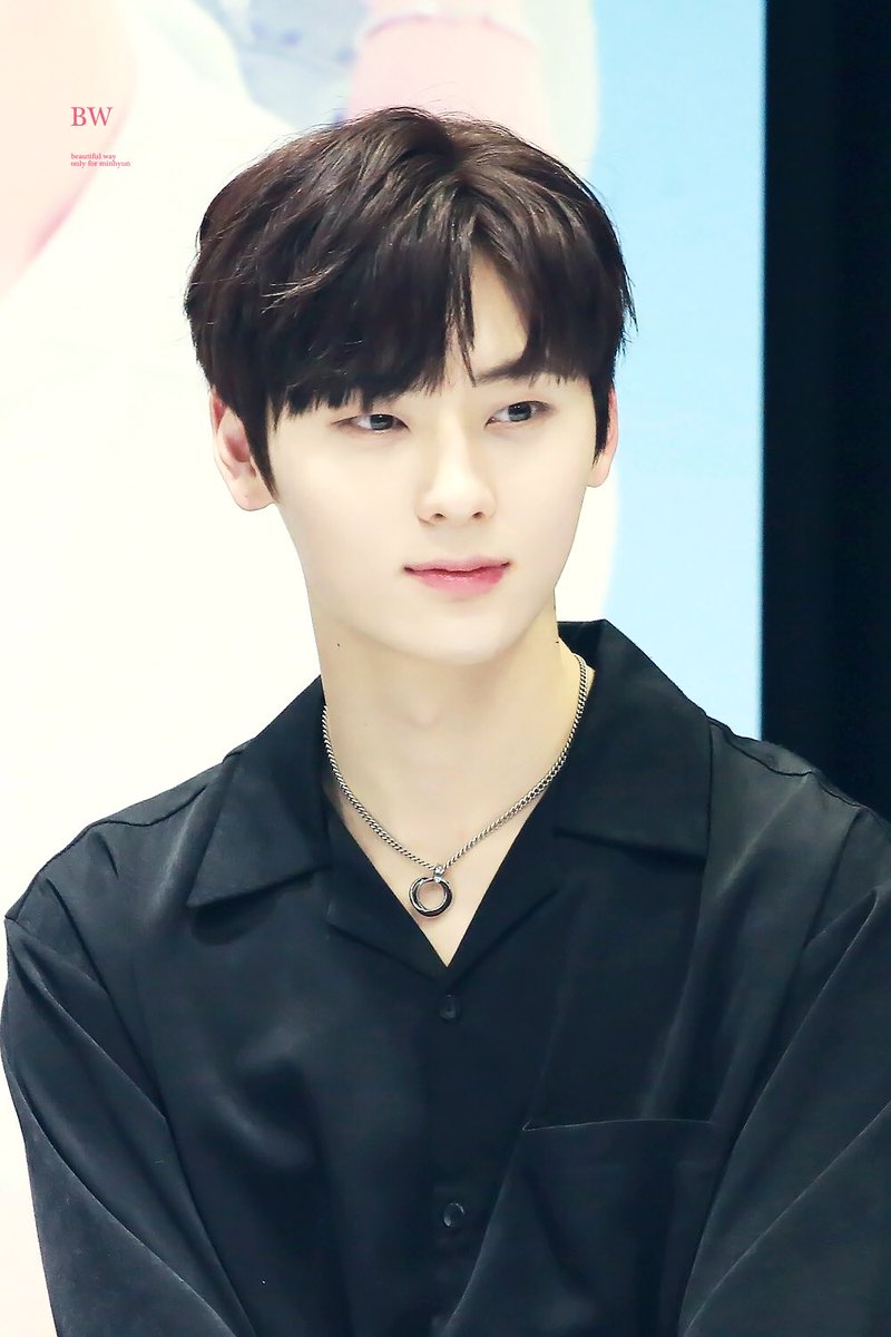 50 Fakta Hwang Minhyun, Sang Perfeksionis yang Suka Kebersihan