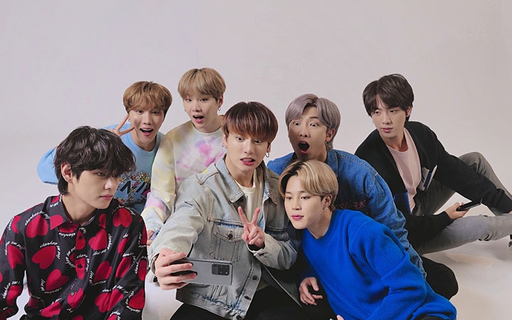 Foto-foto BTS x Samsung yang Bikin ARMY Terpesona, Siapa yang Paling Tampan?