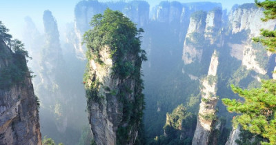 Gunung Avatar: Tempat Syuting Film Avatar di Zhangjiajie