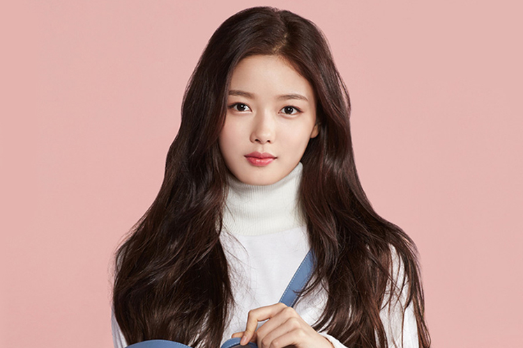 Profil dan 6 Fakta Kim Yoo Jung, Pemeran Jung Saet Byul di Backstreet Rookie