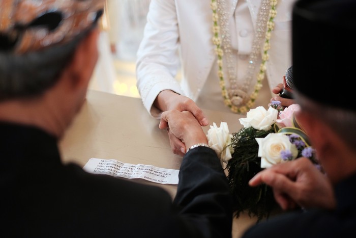 Status anak hasil nikah siri? Apakah sah atas nama Negara?