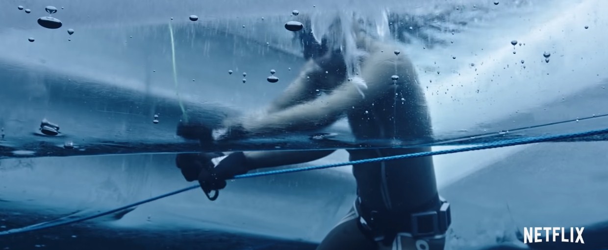Sinopsis Film Hold Your Breath: The Ice Dive (2022): Dokumenter Johanna Nordblad