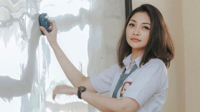 Daftar SMA dengan Siswi Paling Cantik di Jakarta
