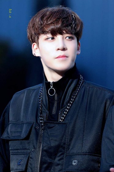 Foto Terbaru Jeong Yun Ho, Anggota ATEEZ yang paling imut