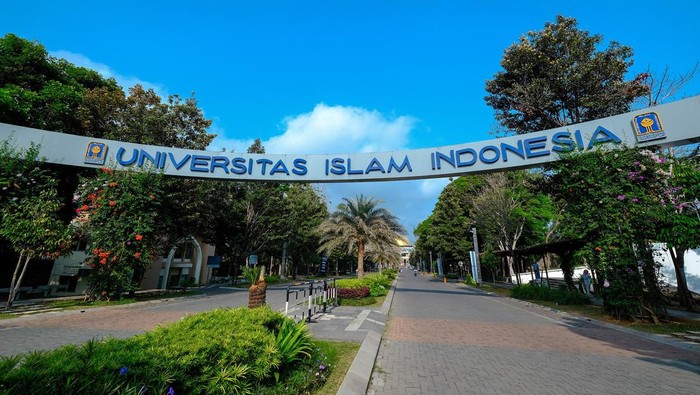 Berapa Biaya Kuliah di Universitas Islam Indonesia (UII)