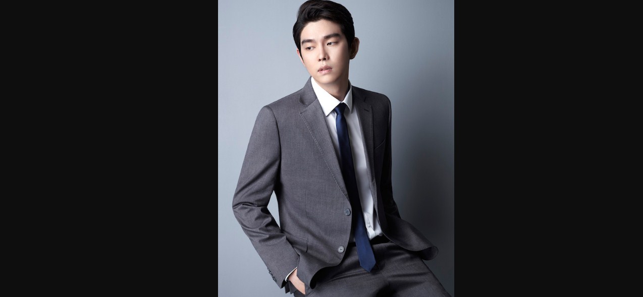 Profil Yoon Gyun-Sang, Pemeran Sosok Min-Soo di Drakor Rose Mansion