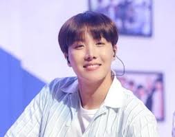 Teaser Foto BTS 'Dynamite' Dirilis, Kaos yang Dipakai J-Hope Ludes Terjual Hitungan Menit