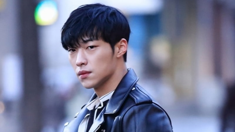 6 Fakta Woo Do Hwan Ditawari Main Drama Berjudul 'Hero'