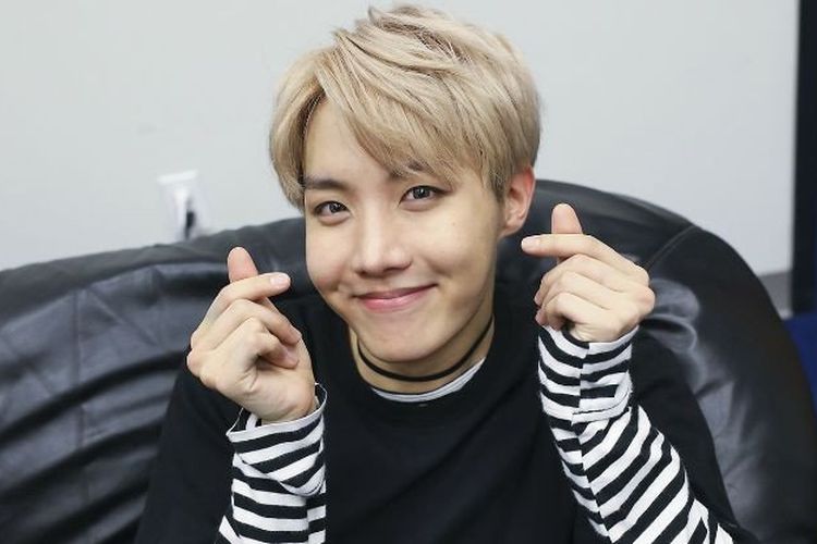 Ada Apa dengan J-Hope BTS? Belakangan Ini Banyak Netizen yang Membicarakannya