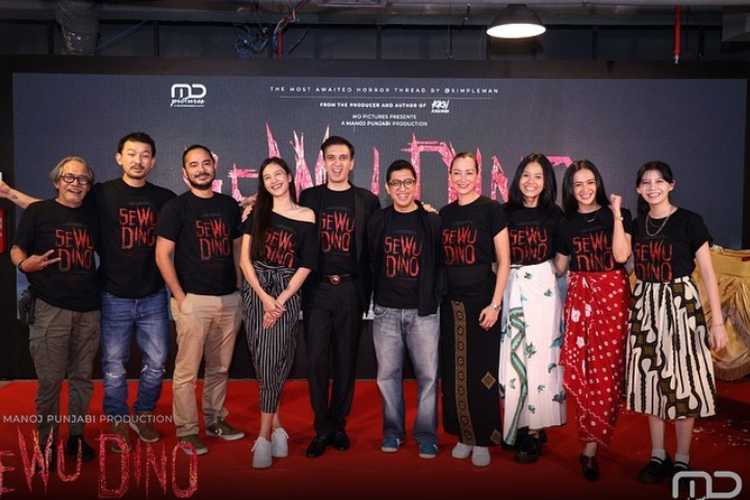 ﻿Sinopsis Film Sewu Dino (2023): Bekerja di Rumah Tengah Hutan