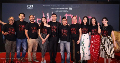 ﻿Sinopsis Film Sewu Dino (2023): Bekerja di Rumah Tengah Hutan