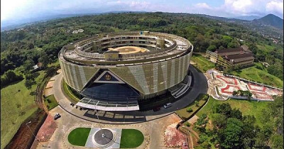 Berapa Biaya Kuliah di UNPAD