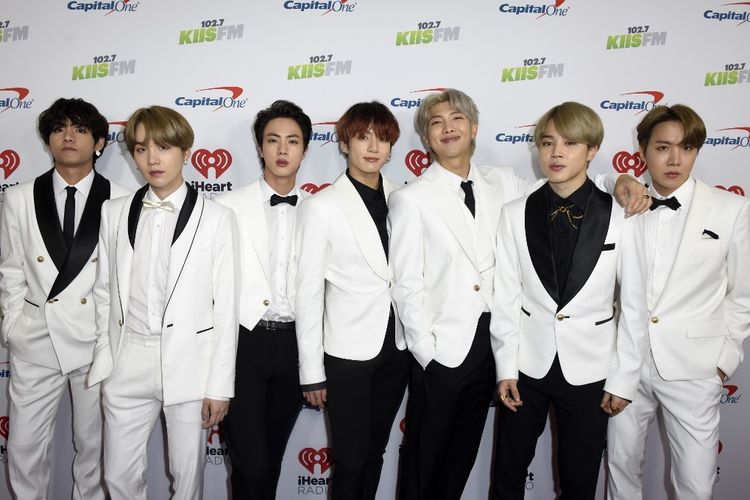 Berapa Tinggi Member BTS? Ini Urutannya dari Paling Rendah hingga Tertinggi