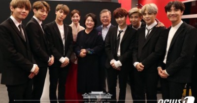 BTS Datang ke Blue House, Bertemu Presiden Moon Jae In