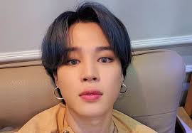 Apakah Hidung Jimin BTS Oplas? LIhat Perbandingan Foto Wajahnya di sini