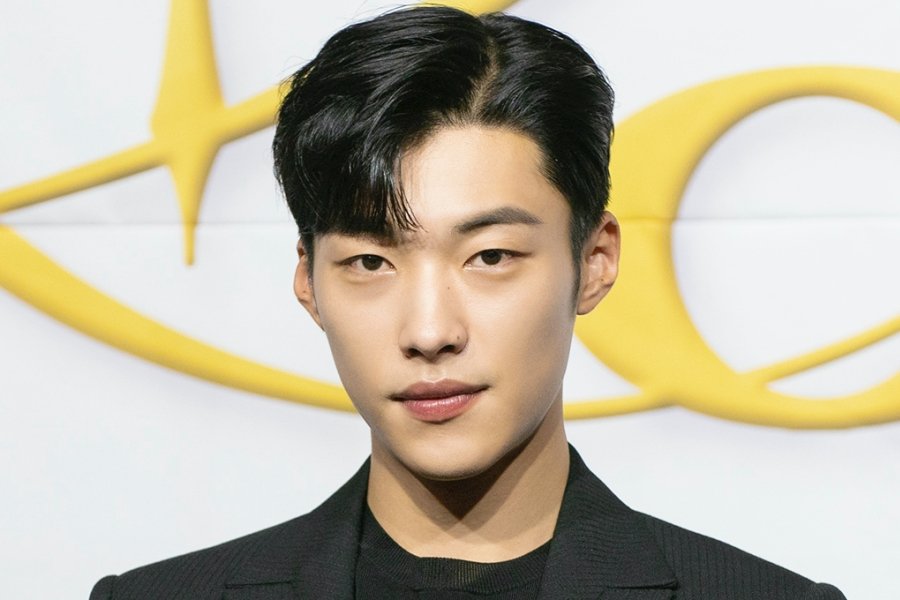 Profil dan 5 Fakta Woo Do-Hwan, Pemeran Jo Young di The King: Eternal Monarch