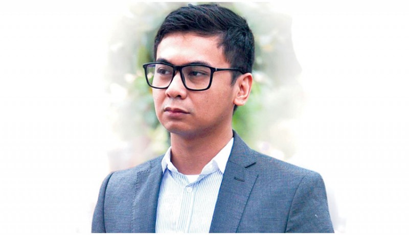 Teman Raditya Dika Meninggal karena Virus Corona
