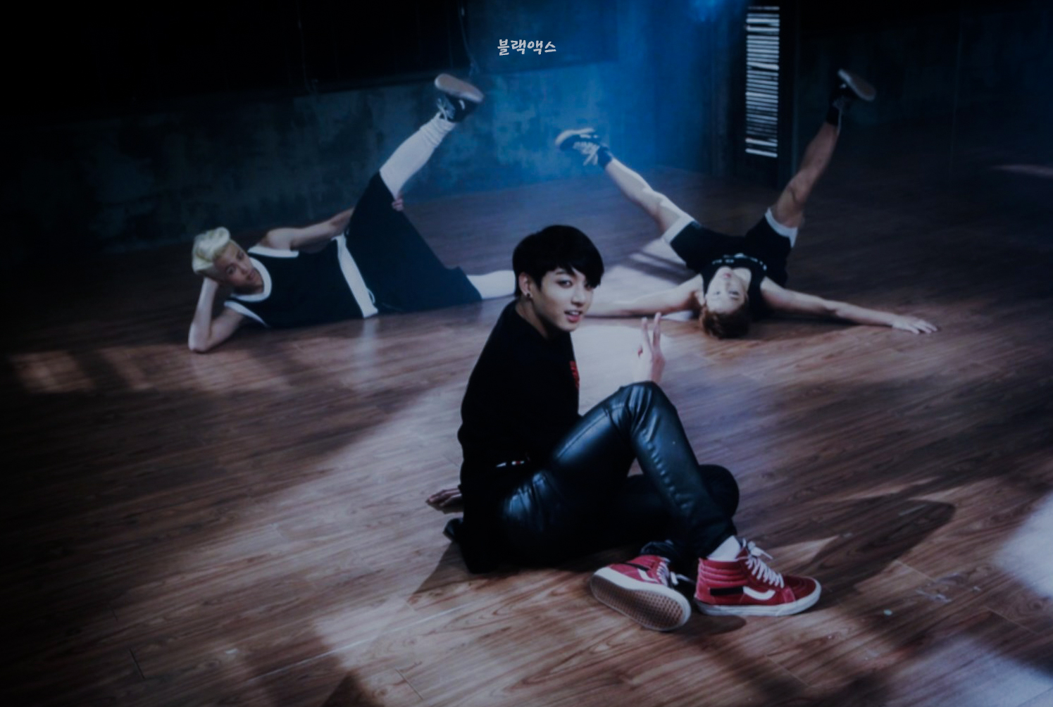 Foto-foto BTS Exhibition MOTS ON:E